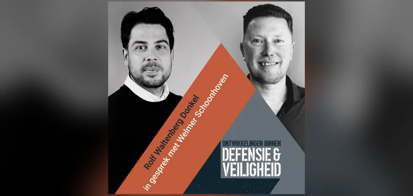 Hoes van de podcast Ontwikkelingen binnen Defensie en Veiligheid, aflevering 190